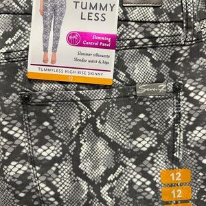 Seven 7 Neutral Snake High Rise‎ Tummy Less Slimming Skinny Leg Jean 12 NEW